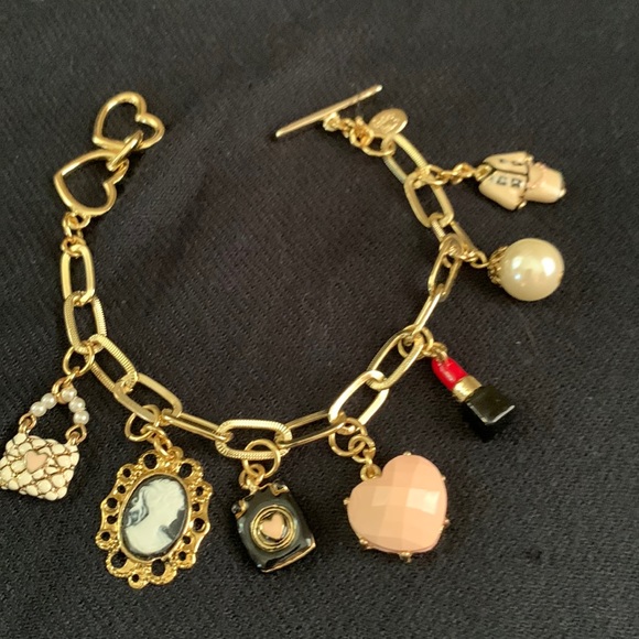Cookie Lee Charm Bracelet - Picture 1 of 6
